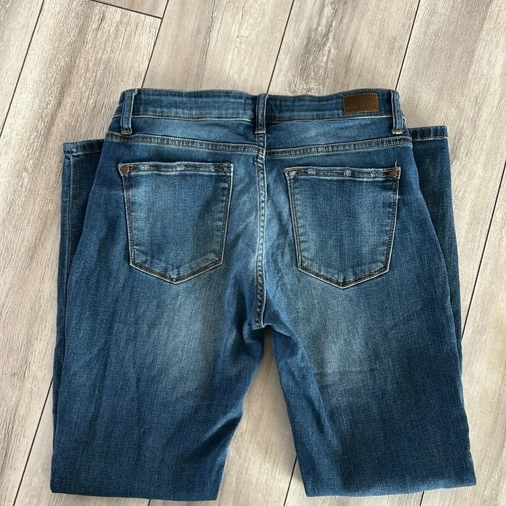 Judy Blue boyfriend fit jeans distressed size 30